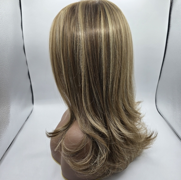 Nels Wigs Kay Light Brunette & Blonde Highlights Monofilament Wig - Picture 10 of 15